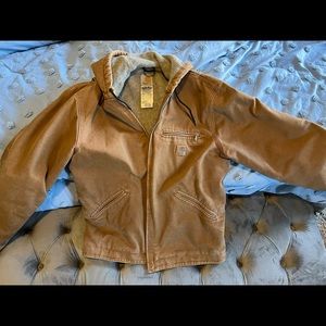 Carhartt Duck Jacket Sherpa Lined sz Medium LIKE NEW